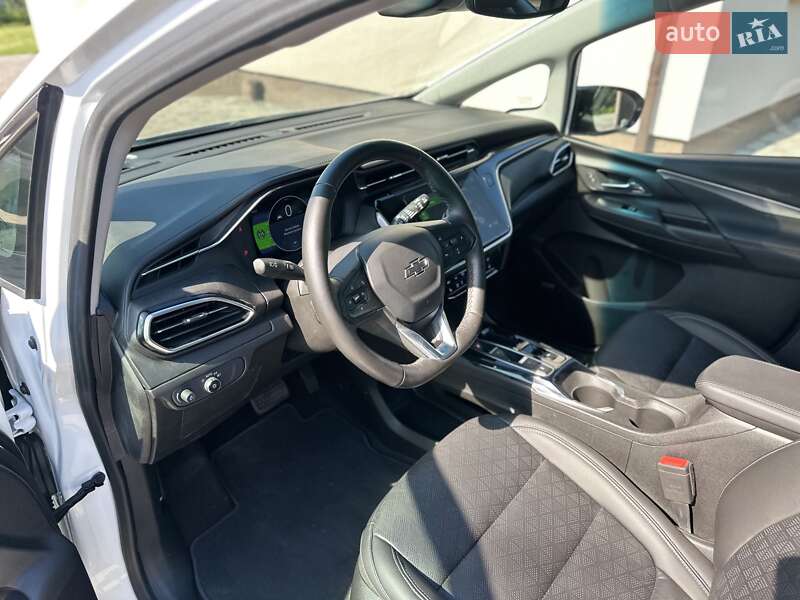 Хэтчбек Chevrolet Bolt EV 2022 в Виннице