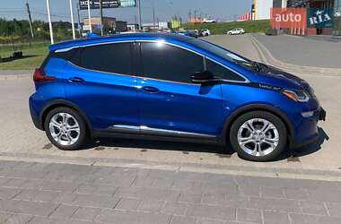 Хэтчбек Chevrolet Bolt EV 2019 в 