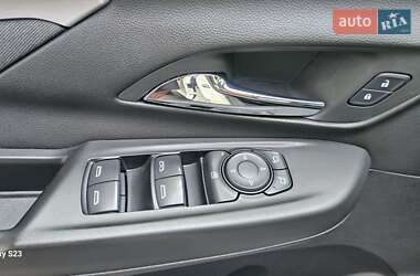 Хэтчбек Chevrolet Bolt EV 2021 в 