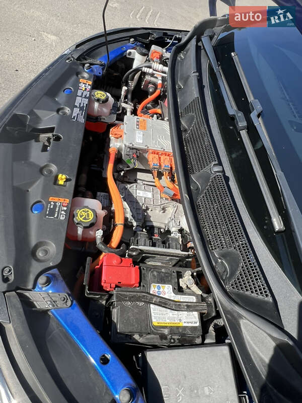 Хэтчбек Chevrolet Bolt EV 2021 в Бородянке фото 12 Хэтчбек Chevrolet Bolt EV 2021 в Бородянке