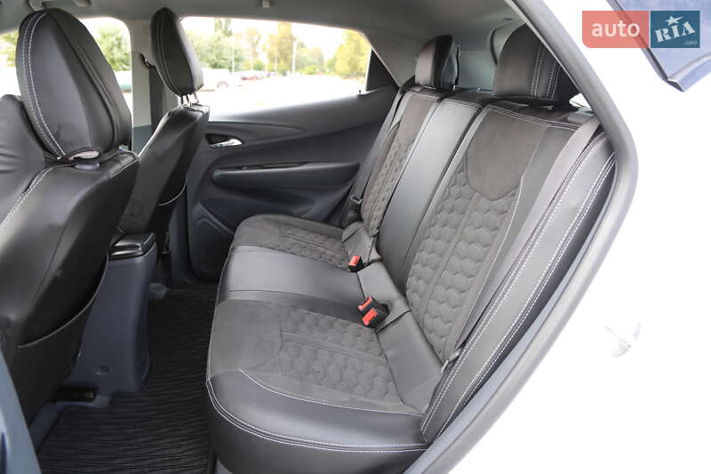 Хетчбек Chevrolet Bolt EV 2020 в Києві фото 10 Хетчбек Chevrolet Bolt EV 2020 в Києві