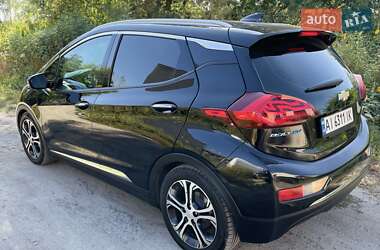 Хетчбек Chevrolet Bolt EV 2017 в 