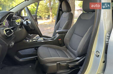 Хэтчбек Chevrolet Bolt EV 2023 в 