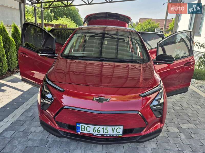 Хэтчбек Chevrolet Bolt EV 2023 в Львове