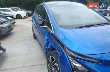 Хэтчбек Chevrolet Bolt EV 2021 в 