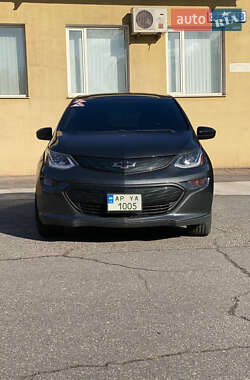 Хэтчбек Chevrolet Bolt EV 2018 в 