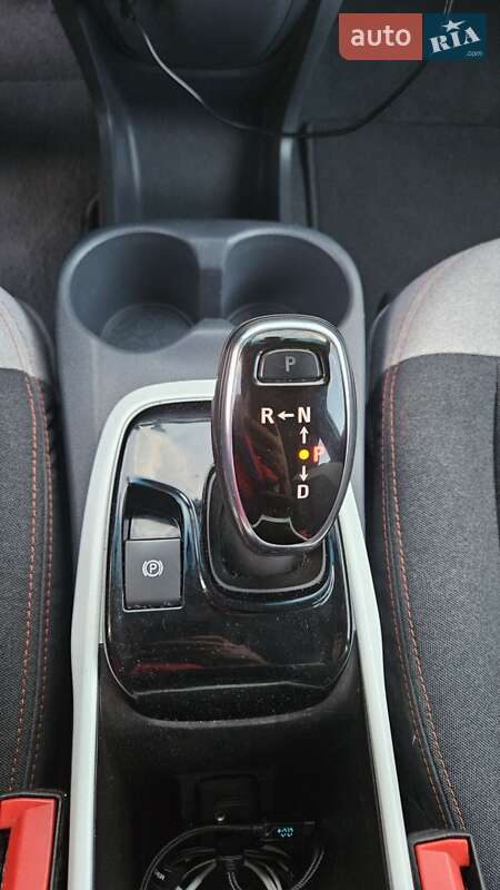 Хетчбек Chevrolet Bolt EV 2020 в Києві фото 18 Хетчбек Chevrolet Bolt EV 2020 в Києві