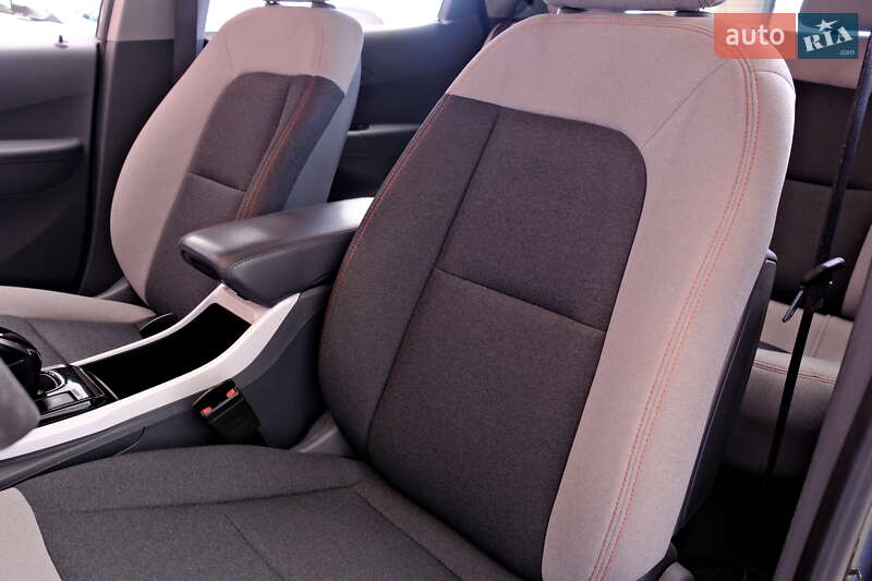 Хэтчбек Chevrolet Bolt EV 2018 в Одессе