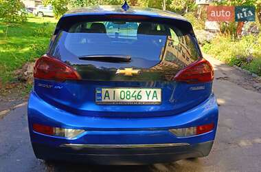 Хэтчбек Chevrolet Bolt EV 2018 в 