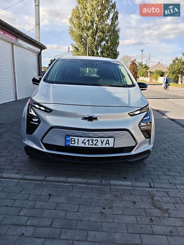 Хэтчбек Chevrolet Bolt EV 2023 в 