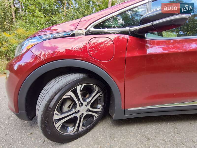 Хетчбек Chevrolet Bolt EV 2017 в Києві