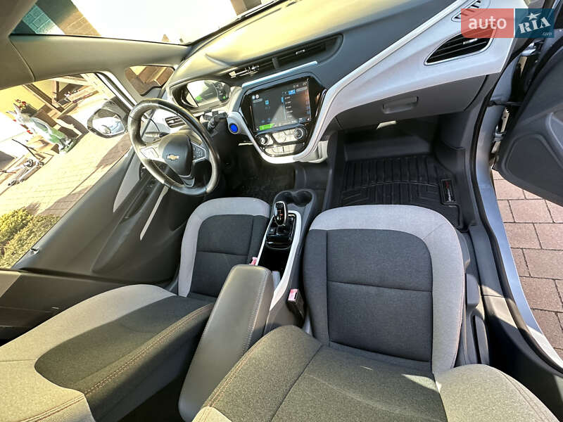 Хэтчбек Chevrolet Bolt EV 2017 в Виннице