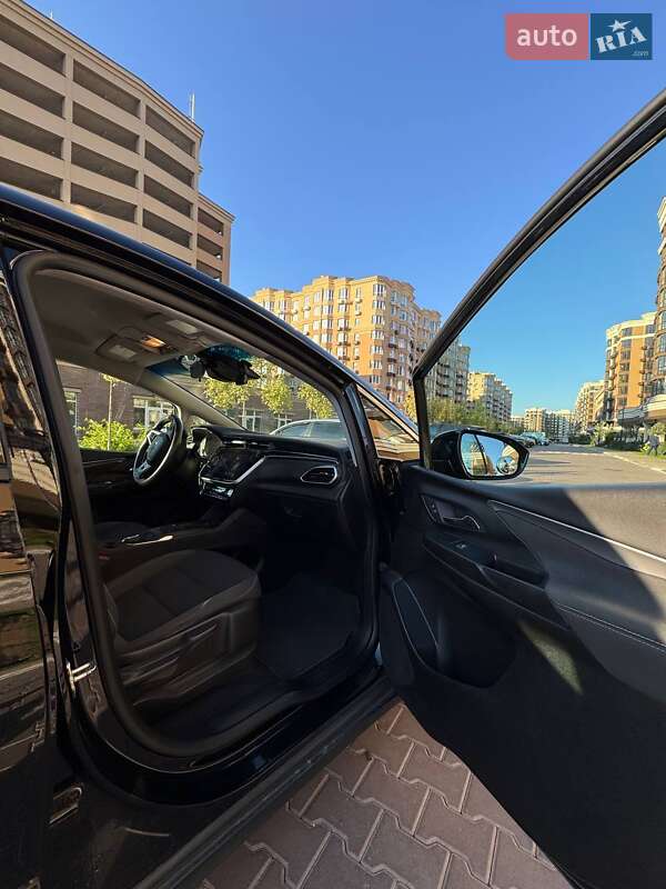 Хетчбек Chevrolet Bolt EV 2022 в Києві