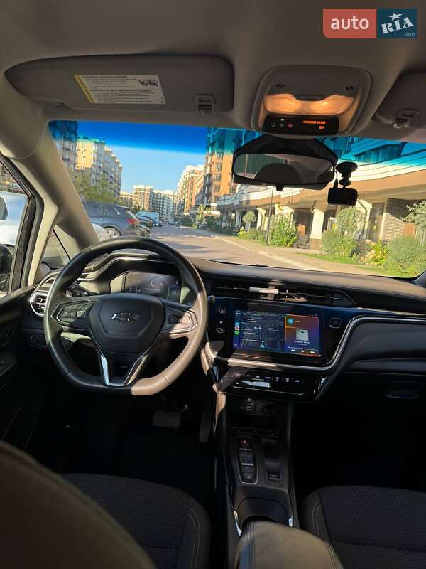 Хетчбек Chevrolet Bolt EV 2022 в Києві