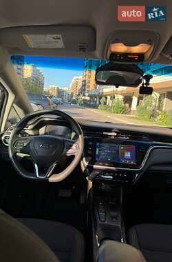 Хэтчбек Chevrolet Bolt EV 2022 в 