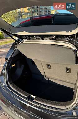 Хэтчбек Chevrolet Bolt EV 2022 в 