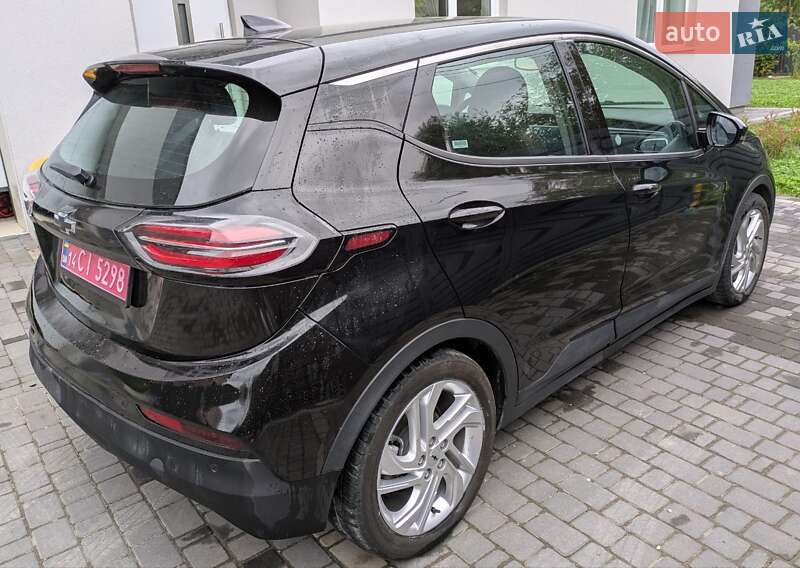 Хэтчбек Chevrolet Bolt EV 2023 в Ивано-Франковске