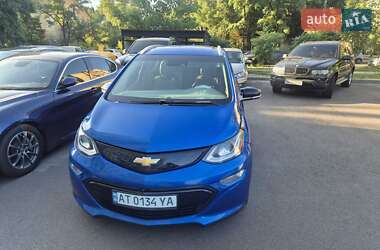 Хэтчбек Chevrolet Bolt EV 2017 в 