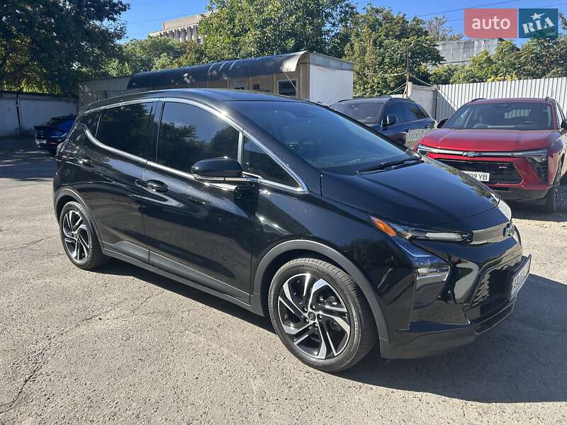 Хэтчбек Chevrolet Bolt EV 2023 в Одессе