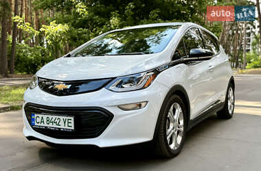 Хэтчбек Chevrolet Bolt EV 2021 в 