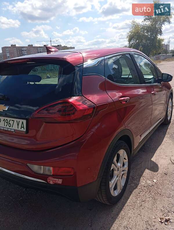 Хэтчбек Chevrolet Bolt EV 2017 в Запорожье
