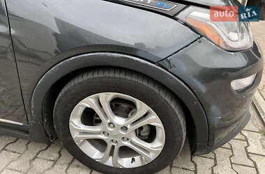 Хэтчбек Chevrolet Bolt EV 2018 в 