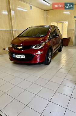 Хэтчбек Chevrolet Bolt EV 2017 в 
