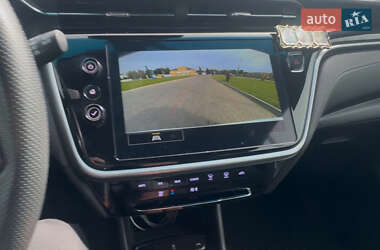 Хэтчбек Chevrolet Bolt EV 2022 в 