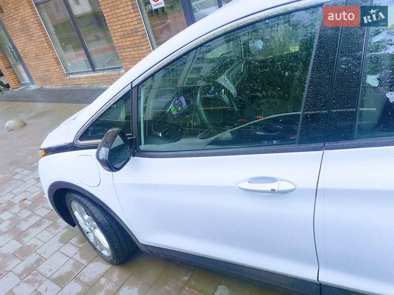 Хетчбек Chevrolet Bolt EV 2022 в Івано-Франківську