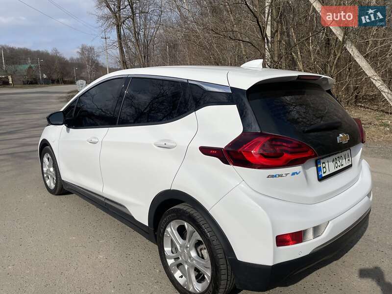 Хэтчбек Chevrolet Bolt EV 2017 в Полтаве