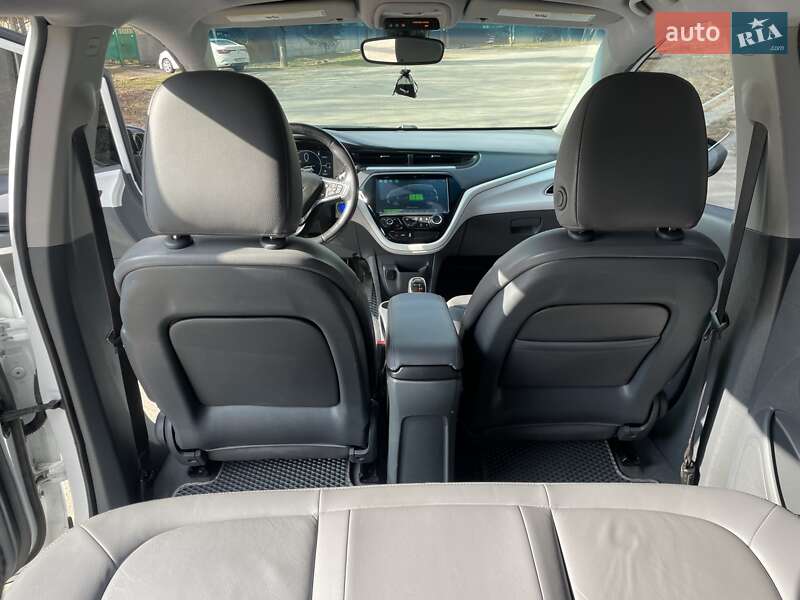 Хэтчбек Chevrolet Bolt EV 2017 в Полтаве