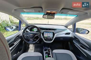 Хэтчбек Chevrolet Bolt EV 2020 в 