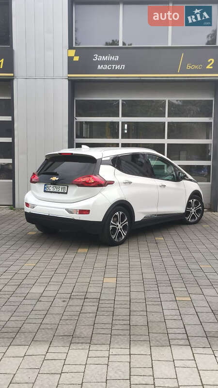 Хэтчбек Chevrolet Bolt EV 2018 в Дрогобыче