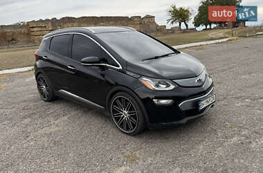 Хэтчбек Chevrolet Bolt EV 2018 в 