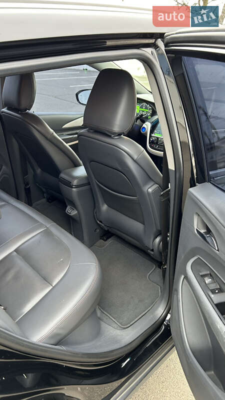 Хэтчбек Chevrolet Bolt EV 2018 в Белгороде-Днестровском