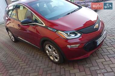 Хэтчбек Chevrolet Bolt EV 2020 в 