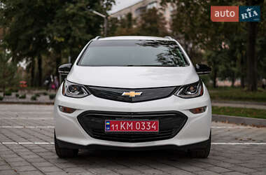 Хэтчбек Chevrolet Bolt EV 2017 в 