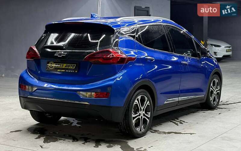 Хэтчбек Chevrolet Bolt EV 2020 в Черновцах