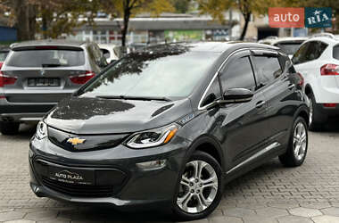 Хэтчбек Chevrolet Bolt EV 2017 в 