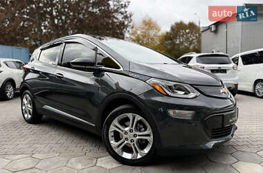 Хэтчбек Chevrolet Bolt EV 2017 в 
