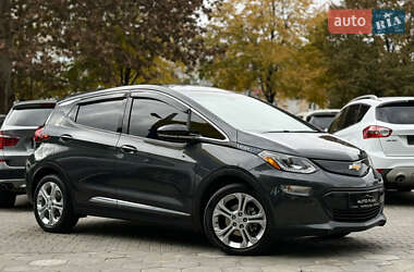 Хэтчбек Chevrolet Bolt EV 2017 в 