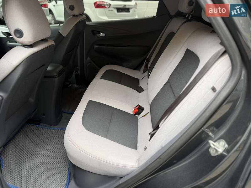 Хэтчбек Chevrolet Bolt EV 2017 в Одессе