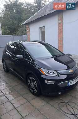 Хэтчбек Chevrolet Bolt EV 2017 в 
