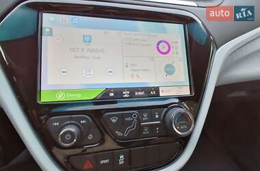 Хэтчбек Chevrolet Bolt EV 2020 в 