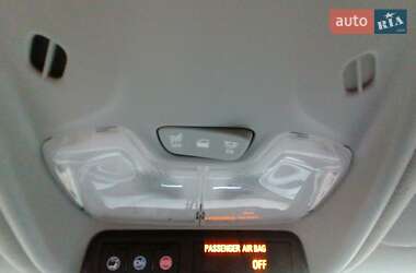 Хэтчбек Chevrolet Bolt EV 2020 в 