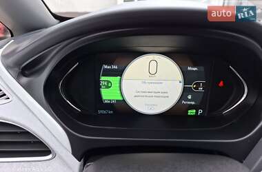Хэтчбек Chevrolet Bolt EV 2021 в 