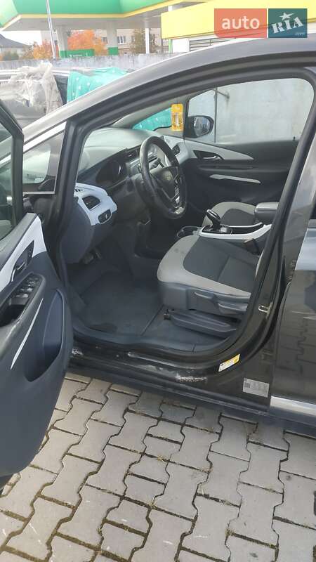 Хетчбек Chevrolet Bolt EV 2018 в Сокалі фото 17 Хетчбек Chevrolet Bolt EV 2018 в Сокалі