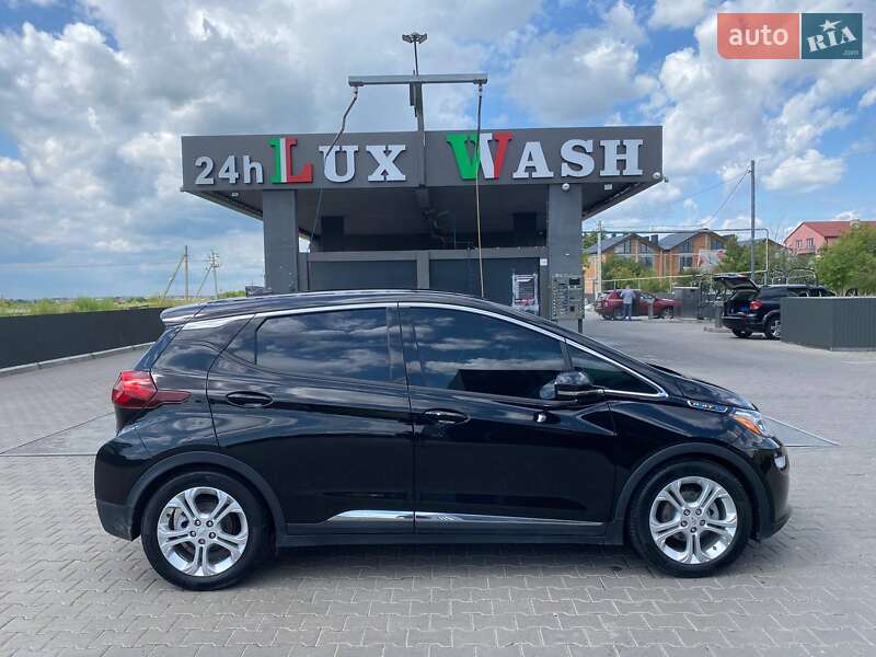 Хетчбек Chevrolet Bolt EV 2021 в Львові