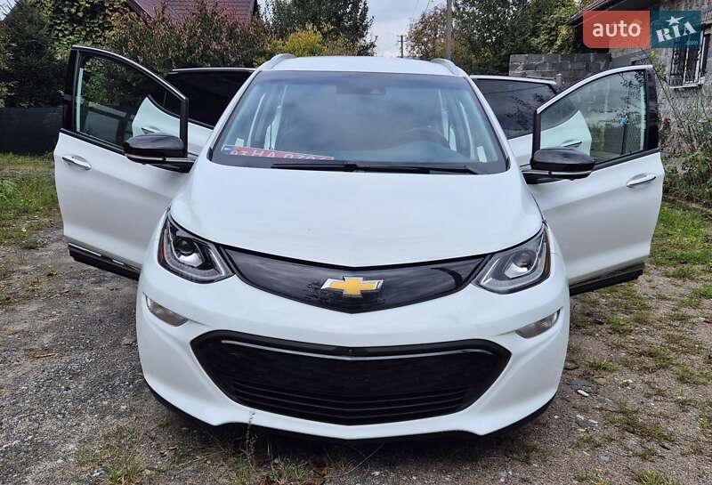 Хэтчбек Chevrolet Bolt EV 2020 в Львове фото Хэтчбек Chevrolet Bolt EV 2020 в Львове