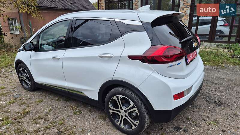 Хэтчбек Chevrolet Bolt EV 2020 в Львове фото 5 Хэтчбек Chevrolet Bolt EV 2020 в Львове